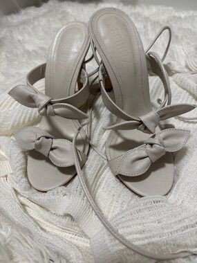 SCHUTZ Cream Knotted Strap High Heels